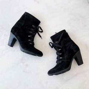 Aquatalia waterproof black lace up side zip ankle boots, rubber soles & heels